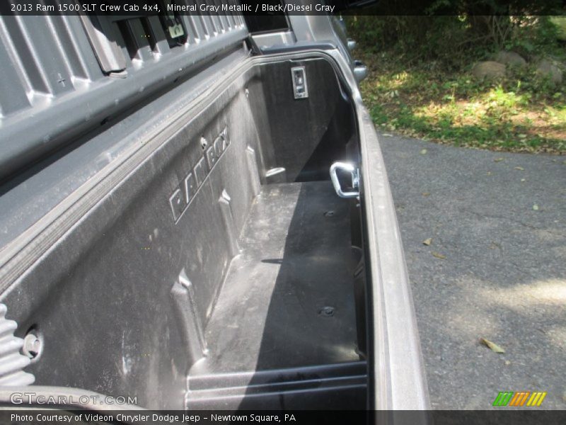 Mineral Gray Metallic / Black/Diesel Gray 2013 Ram 1500 SLT Crew Cab 4x4