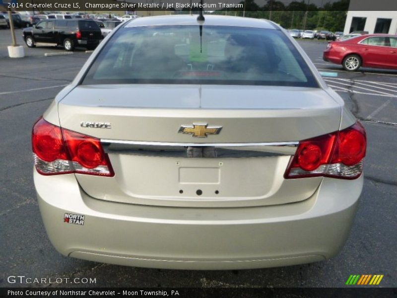 Champagne Silver Metallic / Jet Black/Medium Titanium 2014 Chevrolet Cruze LS