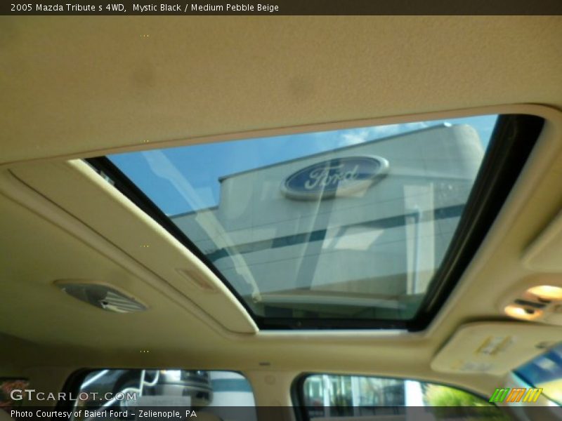 Mystic Black / Medium Pebble Beige 2005 Mazda Tribute s 4WD