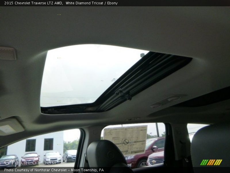 White Diamond Tricoat / Ebony 2015 Chevrolet Traverse LTZ AWD