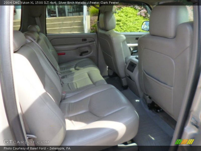 Silver Birch Metallic / Pewter/Dark Pewter 2004 GMC Yukon XL 1500 SLT 4x4
