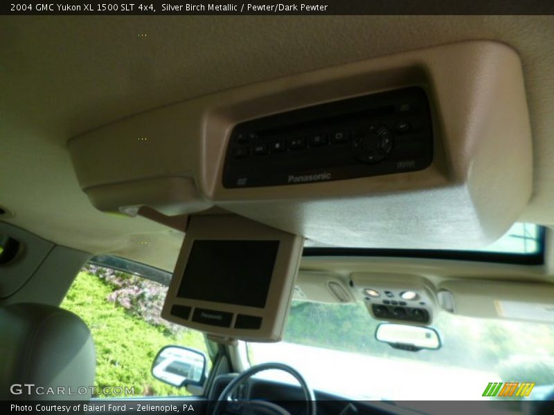Silver Birch Metallic / Pewter/Dark Pewter 2004 GMC Yukon XL 1500 SLT 4x4