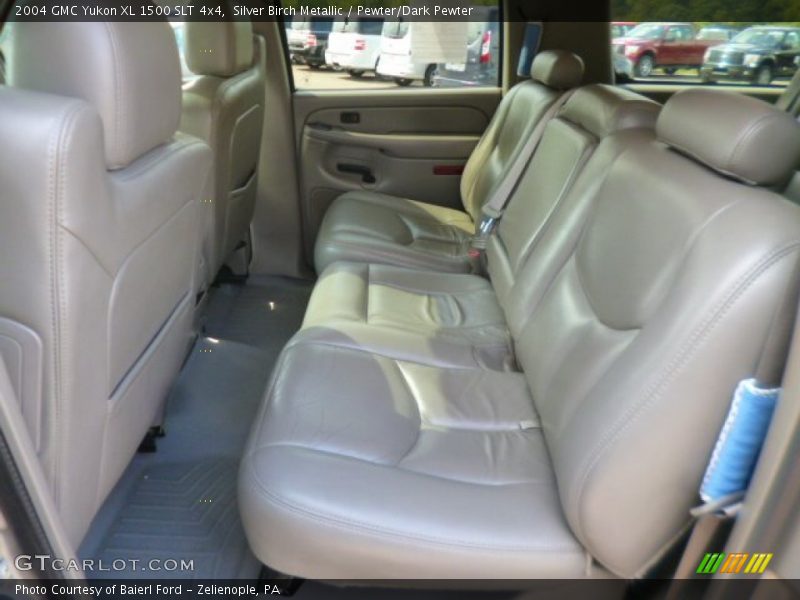 Silver Birch Metallic / Pewter/Dark Pewter 2004 GMC Yukon XL 1500 SLT 4x4