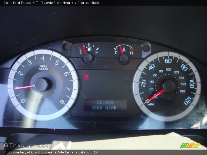 Tuxedo Black Metallic / Charcoal Black 2011 Ford Escape XLT