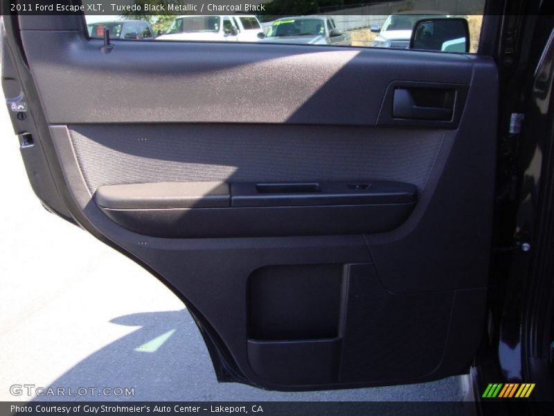 Tuxedo Black Metallic / Charcoal Black 2011 Ford Escape XLT