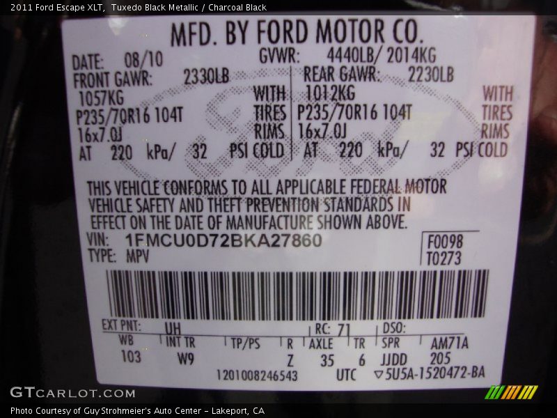 Tuxedo Black Metallic / Charcoal Black 2011 Ford Escape XLT