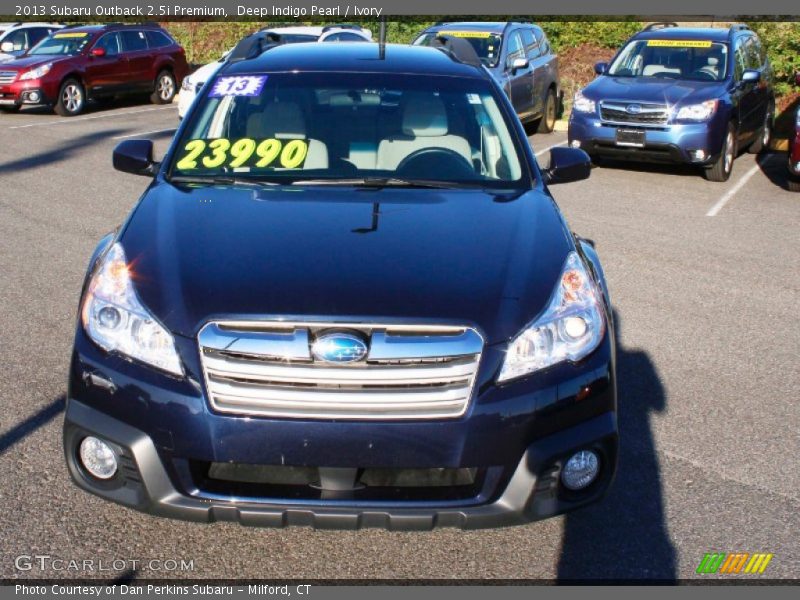 Deep Indigo Pearl / Ivory 2013 Subaru Outback 2.5i Premium