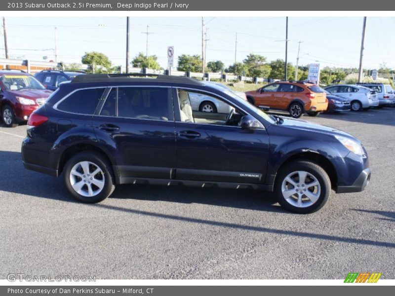 Deep Indigo Pearl / Ivory 2013 Subaru Outback 2.5i Premium