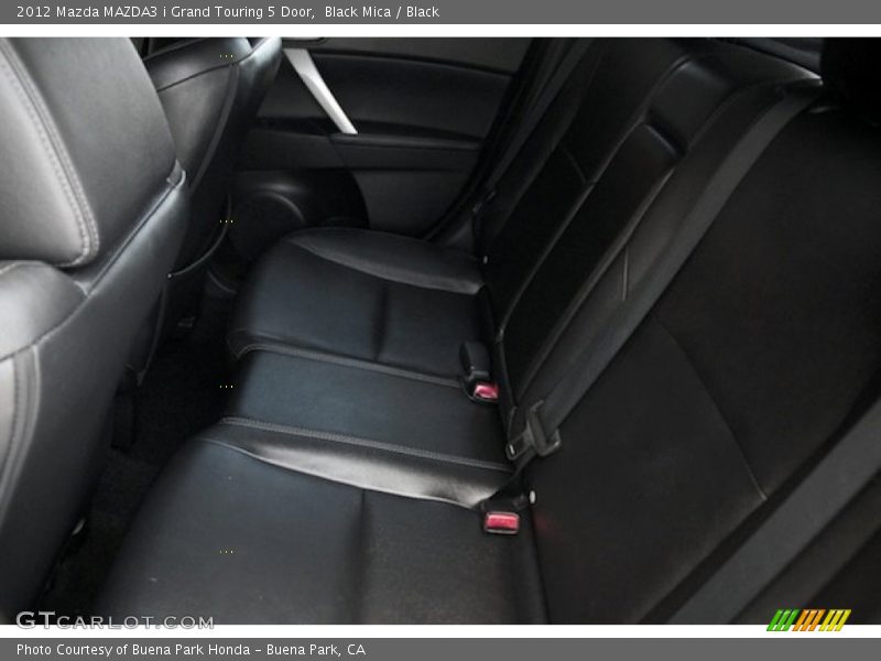 Black Mica / Black 2012 Mazda MAZDA3 i Grand Touring 5 Door