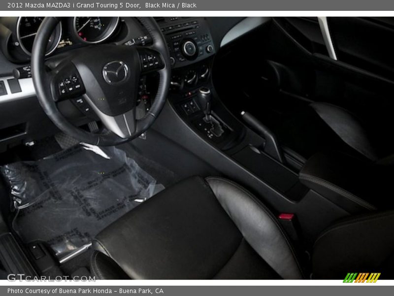 Black Mica / Black 2012 Mazda MAZDA3 i Grand Touring 5 Door