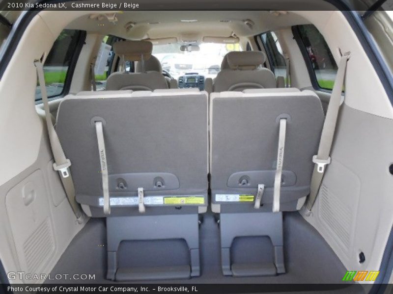 Cashmere Beige / Beige 2010 Kia Sedona LX