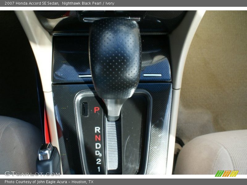 Nighthawk Black Pearl / Ivory 2007 Honda Accord SE Sedan
