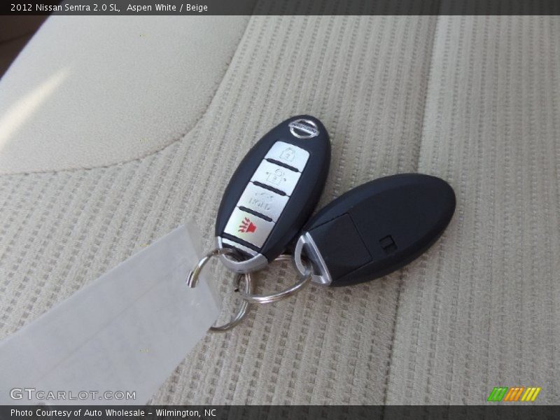Aspen White / Beige 2012 Nissan Sentra 2.0 SL