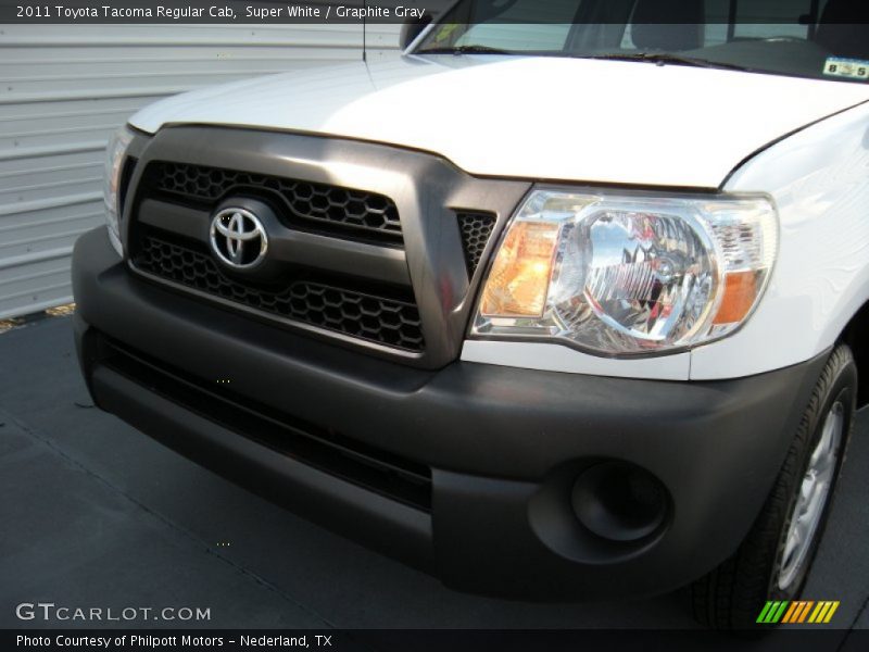 Super White / Graphite Gray 2011 Toyota Tacoma Regular Cab