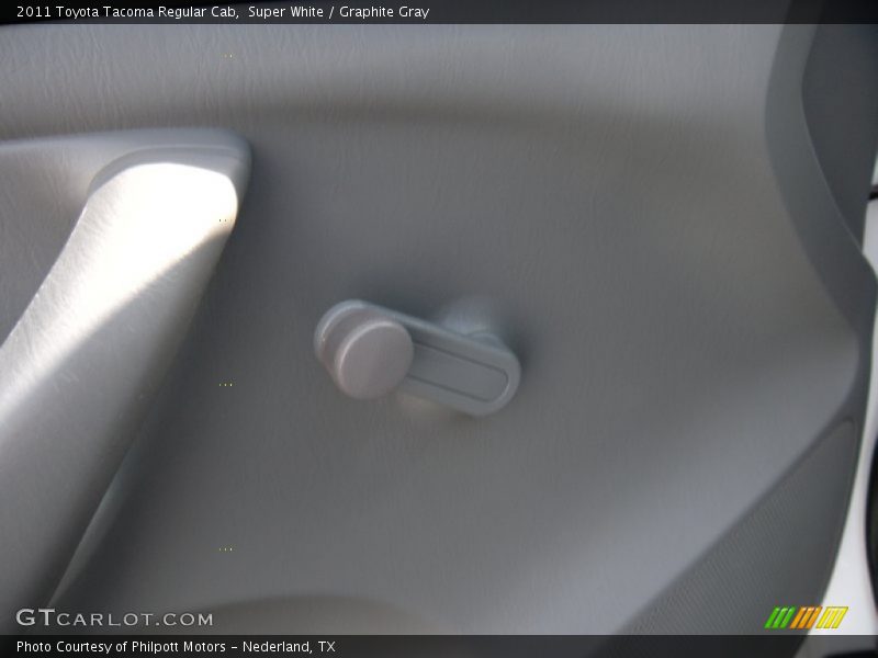 Super White / Graphite Gray 2011 Toyota Tacoma Regular Cab