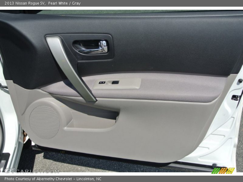 Pearl White / Gray 2013 Nissan Rogue SV