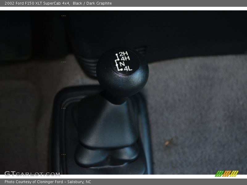 Black / Dark Graphite 2002 Ford F150 XLT SuperCab 4x4