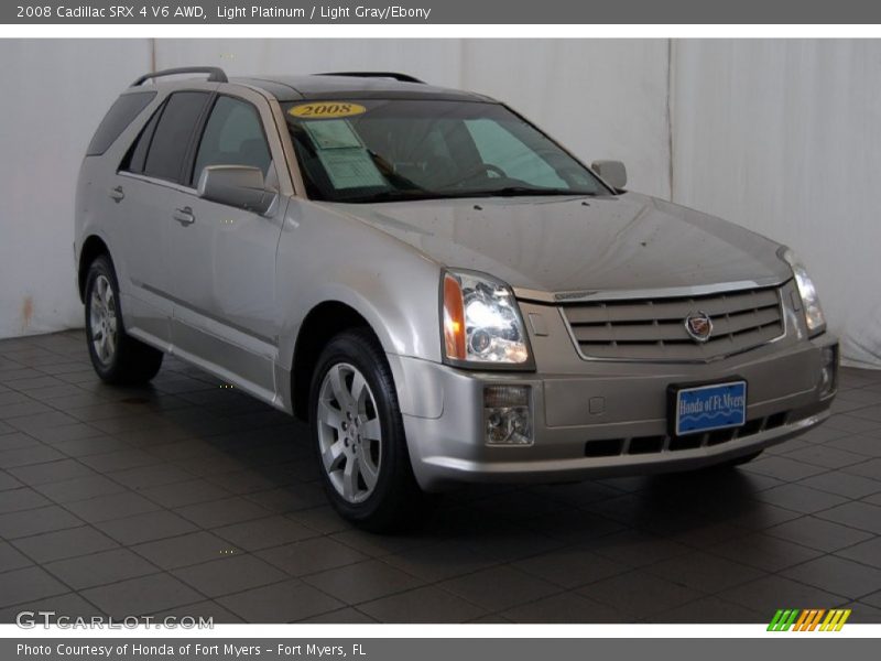 Light Platinum / Light Gray/Ebony 2008 Cadillac SRX 4 V6 AWD