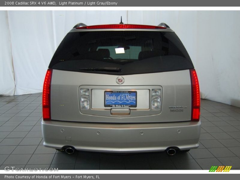 Light Platinum / Light Gray/Ebony 2008 Cadillac SRX 4 V6 AWD