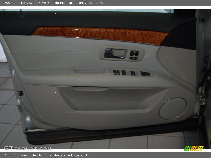 Light Platinum / Light Gray/Ebony 2008 Cadillac SRX 4 V6 AWD