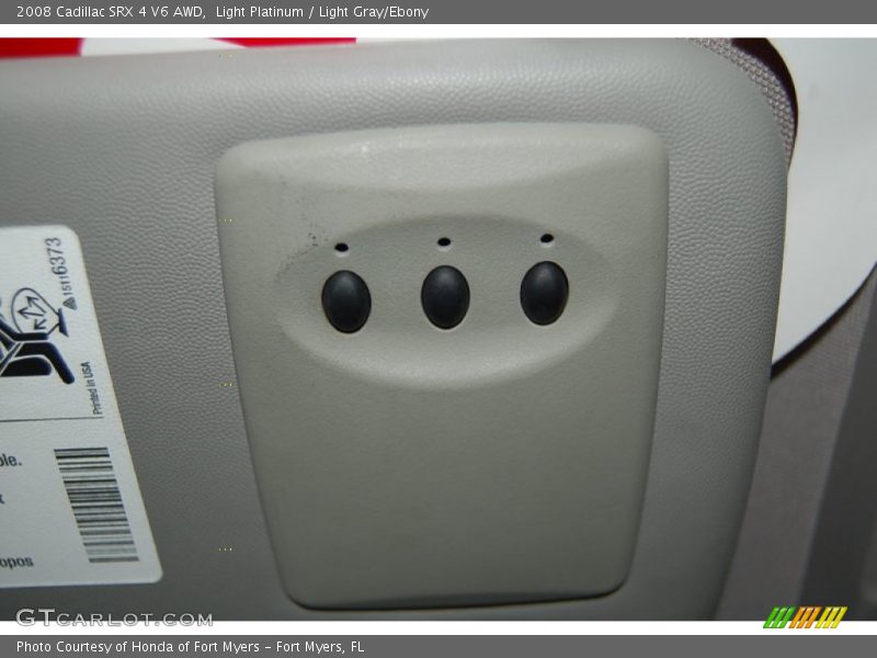 Light Platinum / Light Gray/Ebony 2008 Cadillac SRX 4 V6 AWD