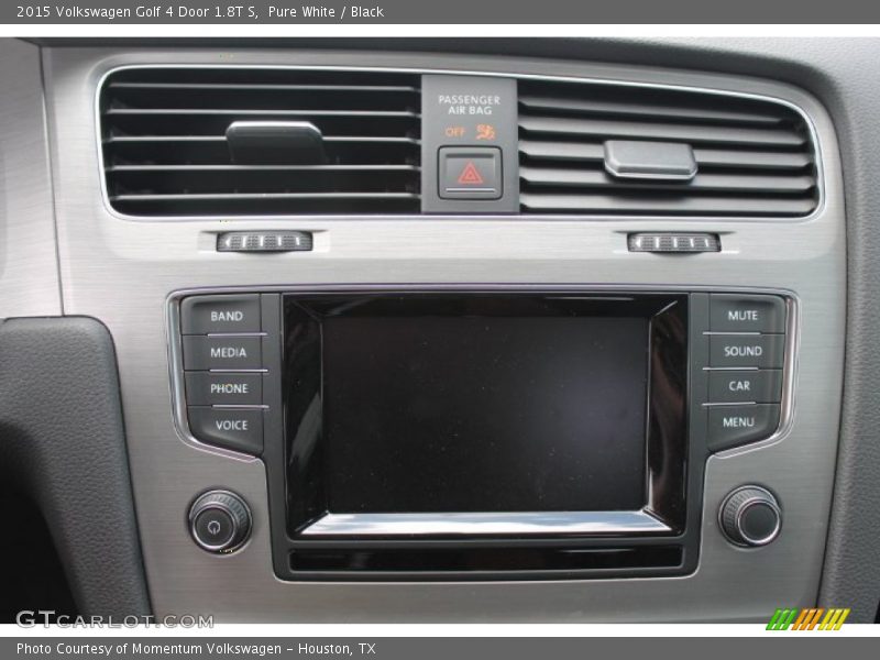 Pure White / Black 2015 Volkswagen Golf 4 Door 1.8T S