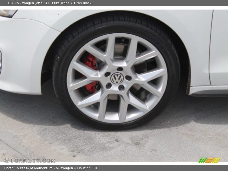 Pure White / Titan Black 2014 Volkswagen Jetta GLI