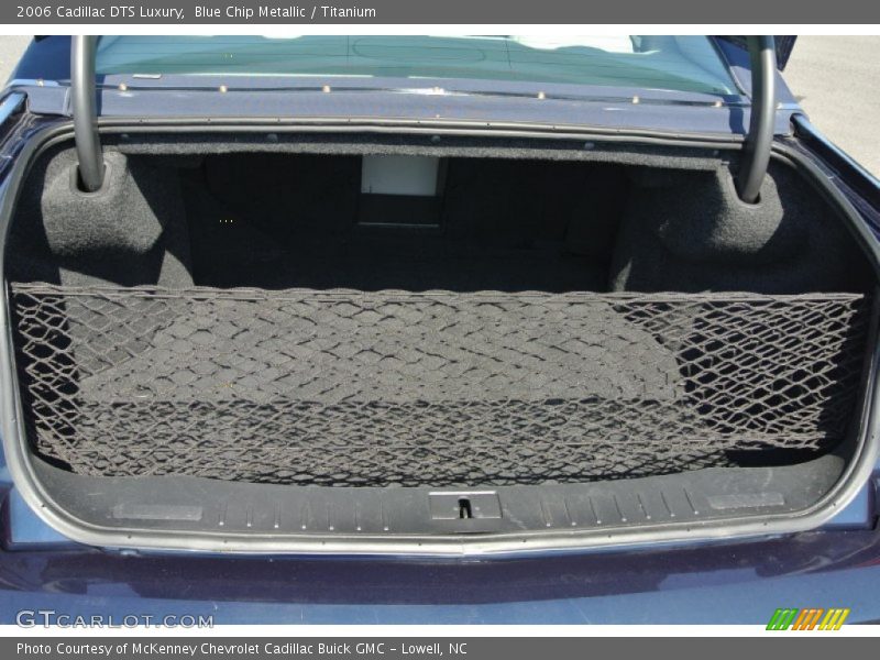 Blue Chip Metallic / Titanium 2006 Cadillac DTS Luxury