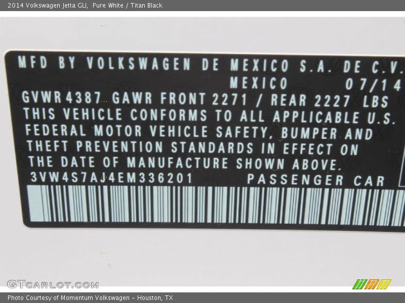 Pure White / Titan Black 2014 Volkswagen Jetta GLI