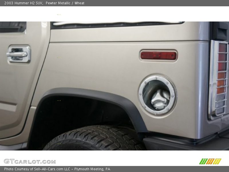 Pewter Metallic / Wheat 2003 Hummer H2 SUV