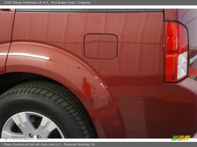 Red Brawn Pearl / Graphite 2006 Nissan Pathfinder LE 4x4