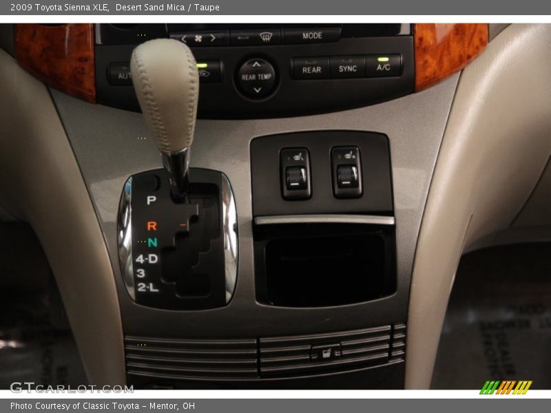 Desert Sand Mica / Taupe 2009 Toyota Sienna XLE