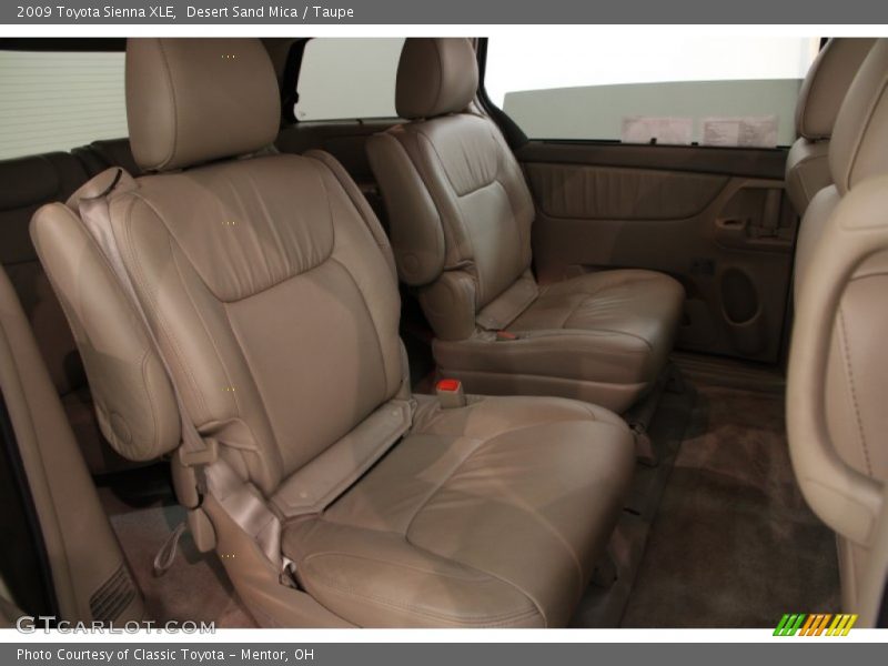 Desert Sand Mica / Taupe 2009 Toyota Sienna XLE