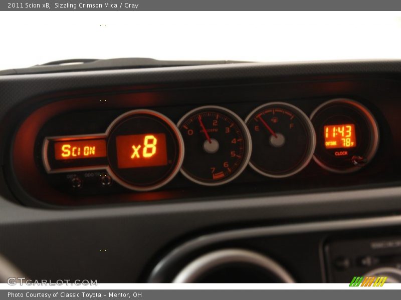 Sizzling Crimson Mica / Gray 2011 Scion xB