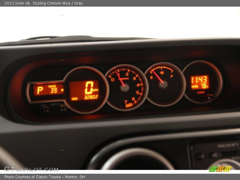 Sizzling Crimson Mica / Gray 2011 Scion xB