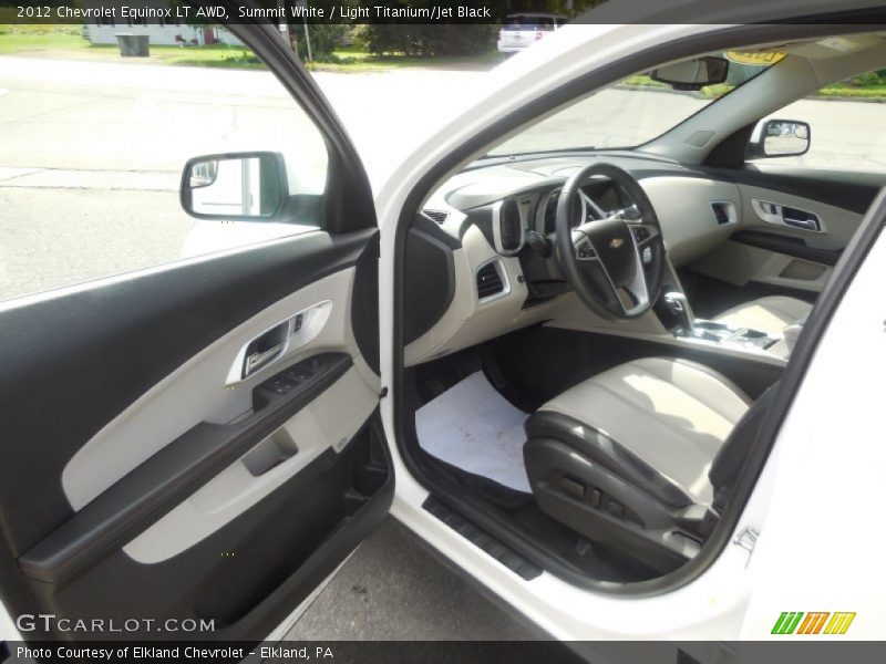 Summit White / Light Titanium/Jet Black 2012 Chevrolet Equinox LT AWD