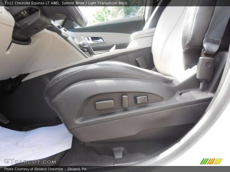 Summit White / Light Titanium/Jet Black 2012 Chevrolet Equinox LT AWD