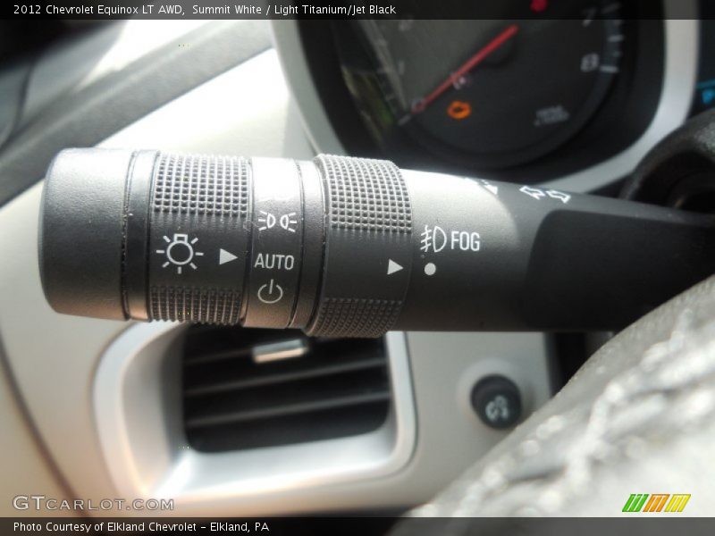 Summit White / Light Titanium/Jet Black 2012 Chevrolet Equinox LT AWD