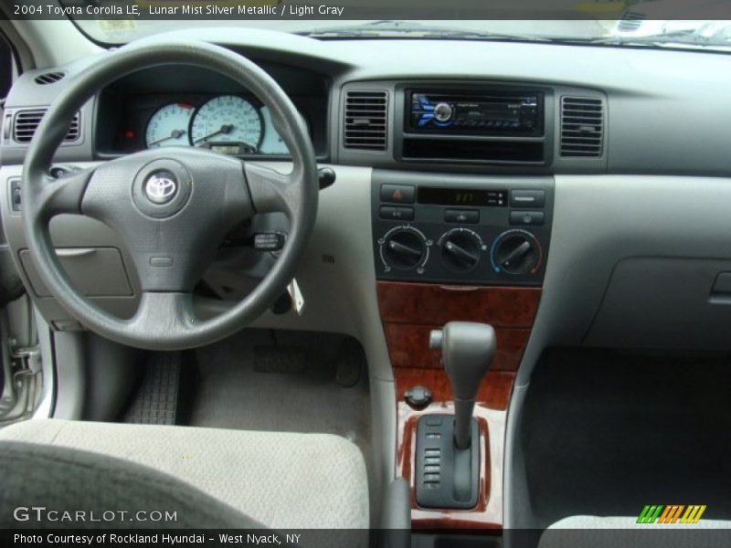 Lunar Mist Silver Metallic / Light Gray 2004 Toyota Corolla LE