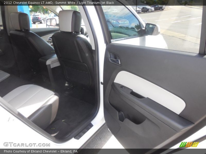 Summit White / Light Titanium/Jet Black 2012 Chevrolet Equinox LT AWD