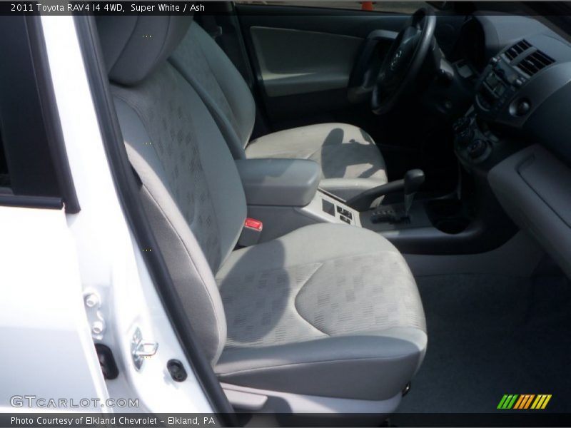 Super White / Ash 2011 Toyota RAV4 I4 4WD