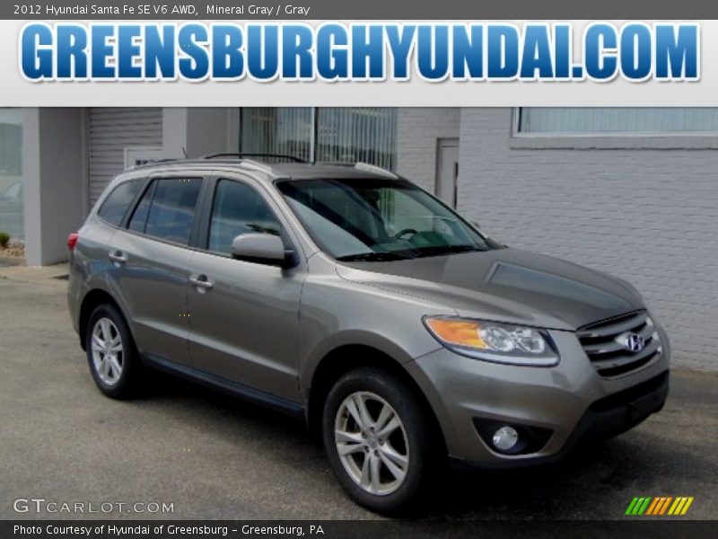 Mineral Gray / Gray 2012 Hyundai Santa Fe SE V6 AWD