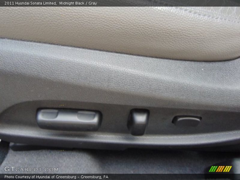 Midnight Black / Gray 2011 Hyundai Sonata Limited