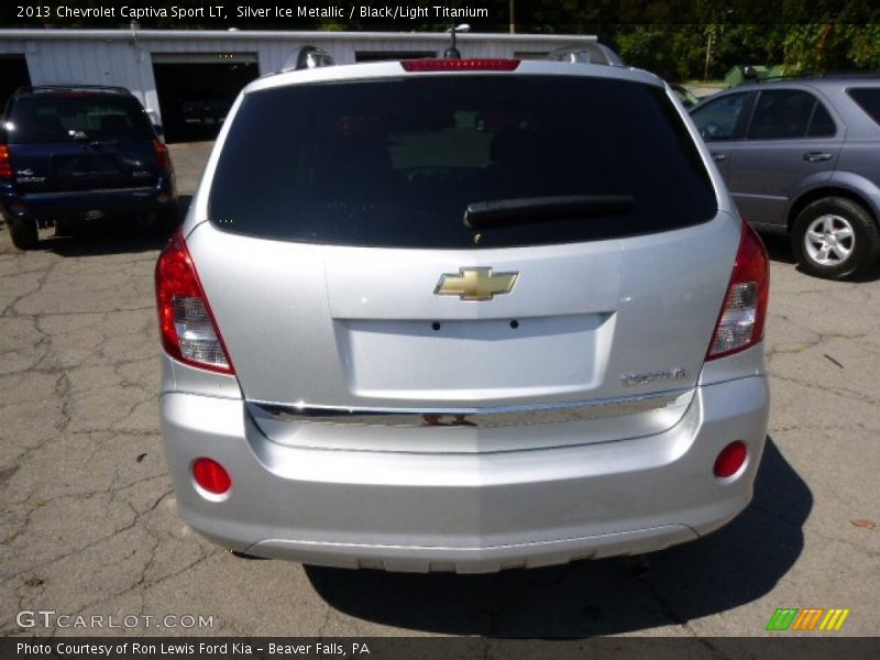 Silver Ice Metallic / Black/Light Titanium 2013 Chevrolet Captiva Sport LT