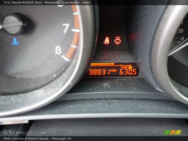 Metropolitan Gray Metallic / Black 2012 Mazda MAZDA5 Sport