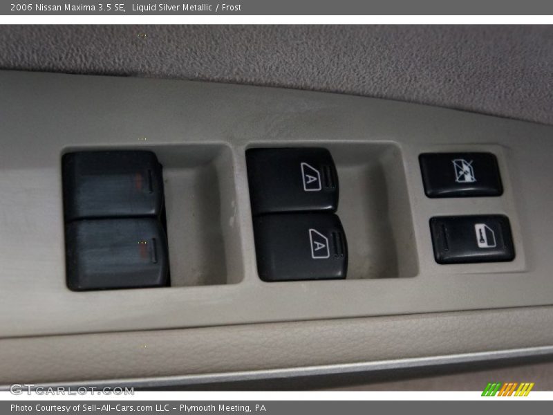 Liquid Silver Metallic / Frost 2006 Nissan Maxima 3.5 SE