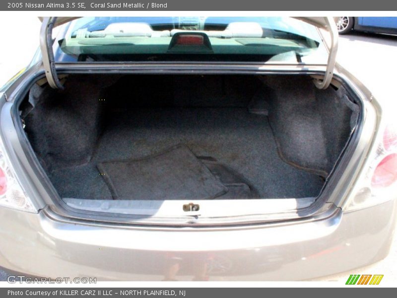 Coral Sand Metallic / Blond 2005 Nissan Altima 3.5 SE
