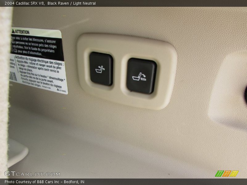 Black Raven / Light Neutral 2004 Cadillac SRX V8