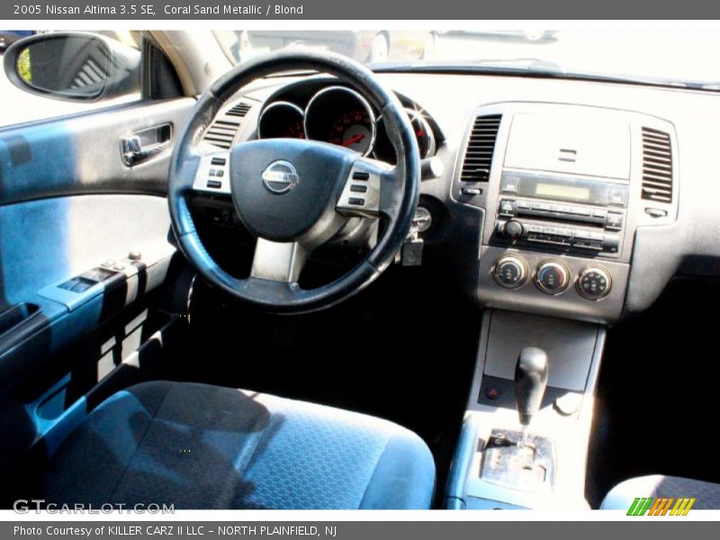 Coral Sand Metallic / Blond 2005 Nissan Altima 3.5 SE
