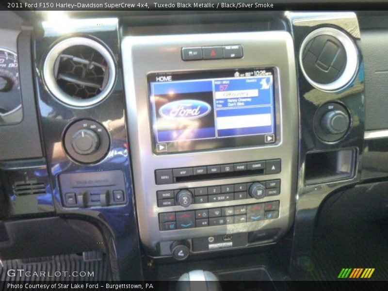 Tuxedo Black Metallic / Black/Silver Smoke 2011 Ford F150 Harley-Davidson SuperCrew 4x4